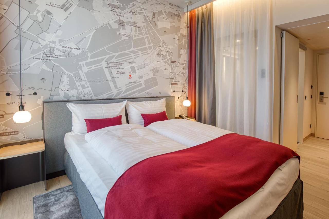 Intercityhotel Berlin Airport Ber Terminal 1 & 2 Schönefeld Exterior foto Room in the hotel
